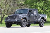 Megcáfolhatatlan tény: jön a Jeep Wrangler pickup 18