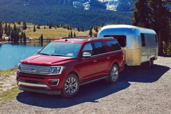 Óriás Forddal öröm a vontatás