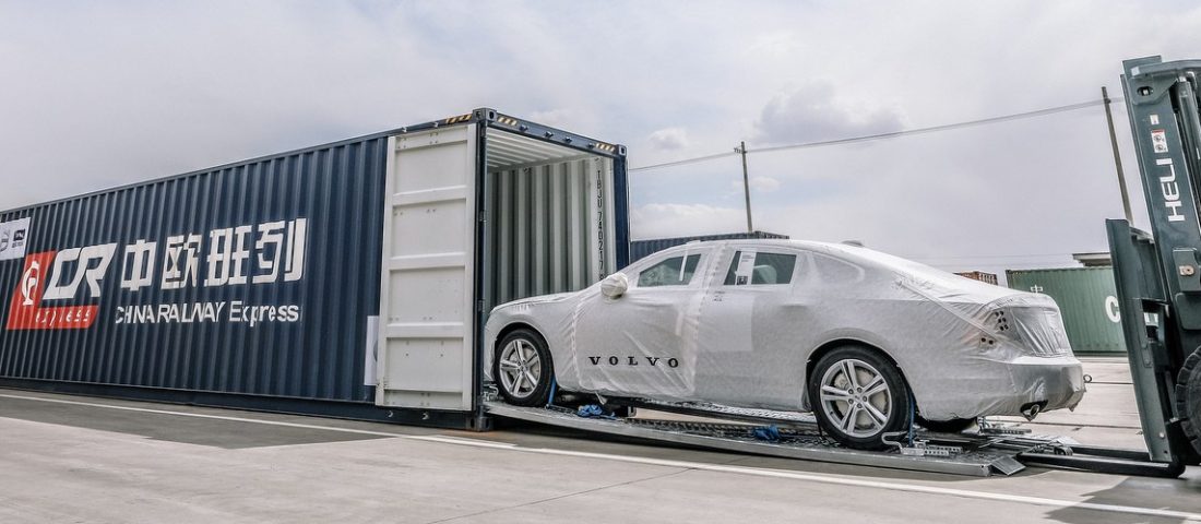Vonattal érkeznek Európába a kínai gyártású Volvók