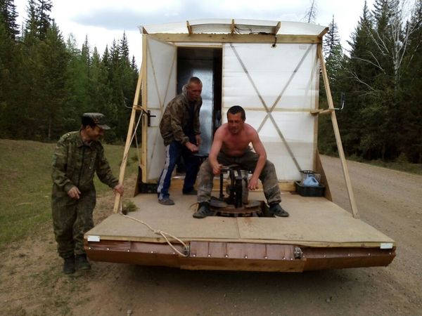 Ez az ember lakókocsit csinált egy bringából 4