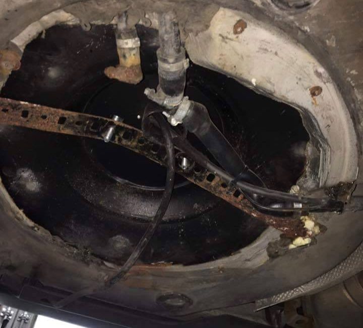 15 súlyos kép az autós tákolás legviccesebb szintjéről 4