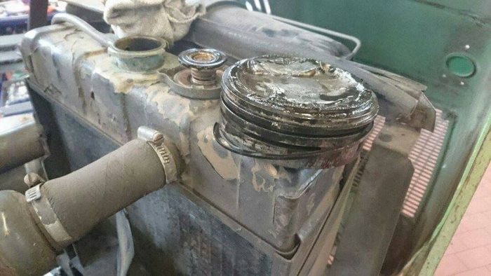 15 súlyos kép az autós tákolás legviccesebb szintjéről 11