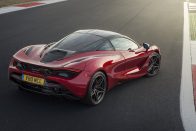 Képes ébresztő: öt tucat új fotón a csodálatos McLaren 720S 122