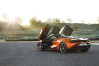 Képes ébresztő: öt tucat új fotón a csodálatos McLaren 720S 107