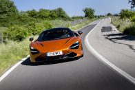 Képes ébresztő: öt tucat új fotón a csodálatos McLaren 720S 92