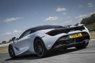 Képes ébresztő: öt tucat új fotón a csodálatos McLaren 720S 83