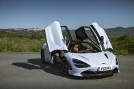 Képes ébresztő: öt tucat új fotón a csodálatos McLaren 720S 74