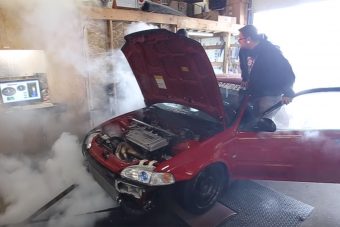 Szétszaladt az 500 lovas ménes, nem bírta a tesztet a Honda húzott motorja