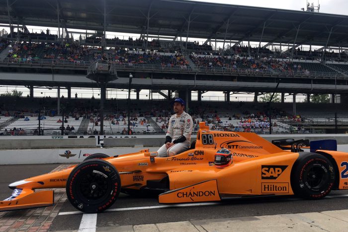 Alonso visszatér Indianapolisba