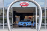 Megnyílt a világ legnagyobb Bugatti szalonja 15