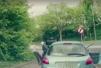 Három autós bunyózott össze, egyikük tuti nem ma kezdte