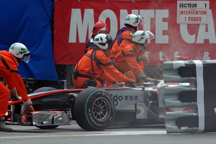 A tíz legabszurdabb Forma-1-es kiesés 2 | Vezess button_monaco_2010