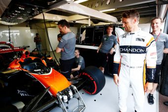 F1: Buttonnal nem hosszabbítanak