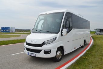 Bemutatkozik a legújabb magyar midibusz