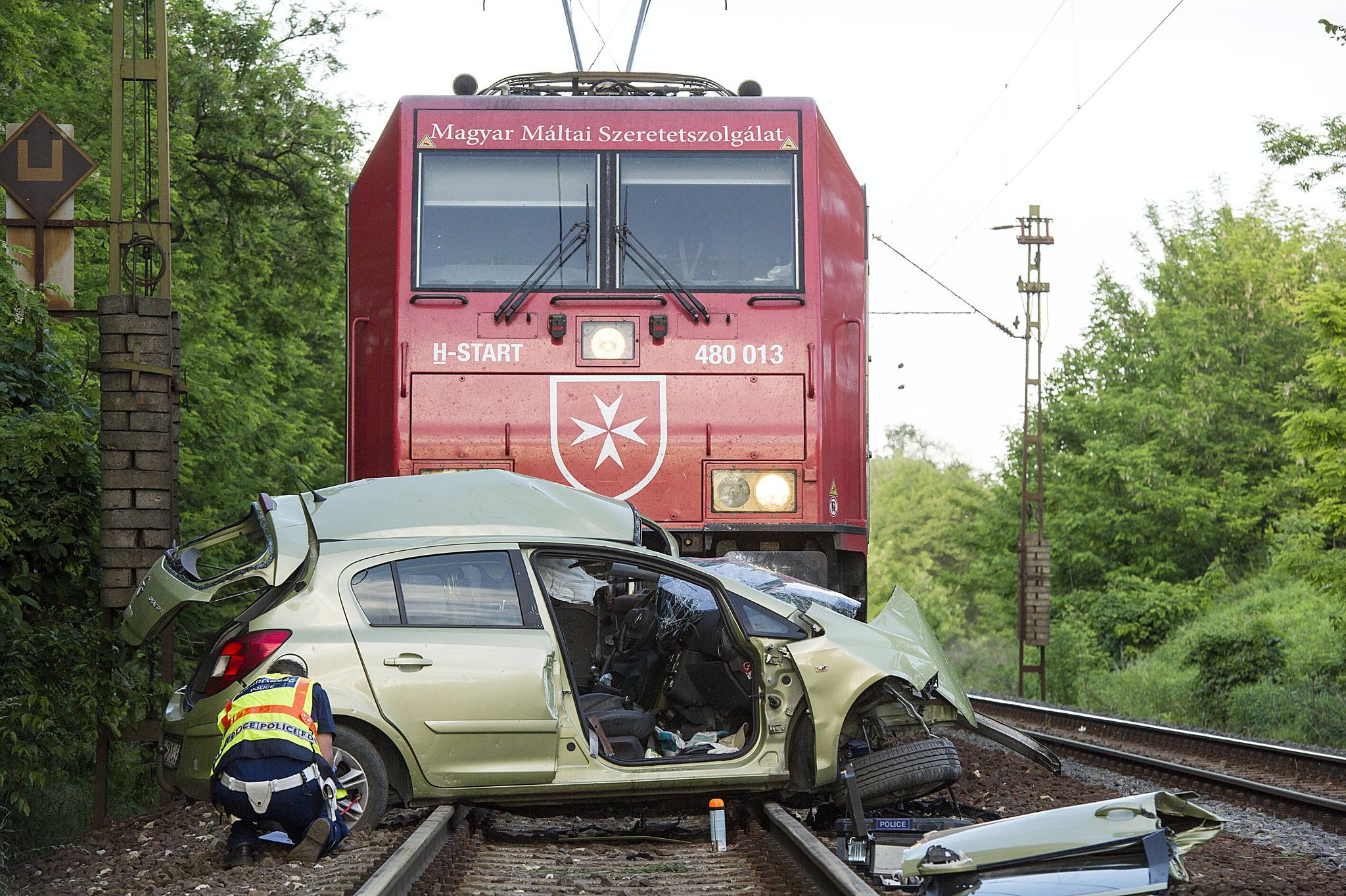 Megrázó fotók a mendei vasúttragédiáról 5