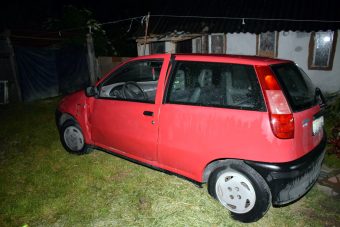 Megvárta a keceli pizzást, aztán ellopta a kocsiját