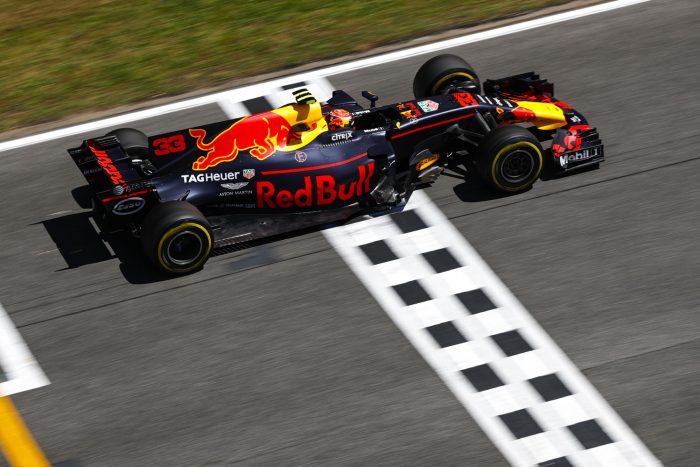 F1: A Red Bullnál még tart a türelem