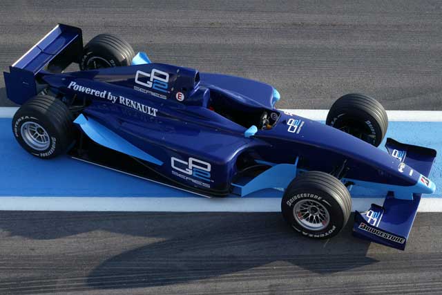 A Forma-1-hez igazítják a kistestvért 1 | Vezess A Forma-1-hez igazítják a kistestvért 1