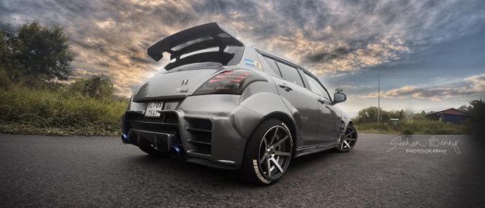 Döntsétek el Ti, hogy ez a Swift most állati menő, vagy ízlésromboló giccs 3 | Vezess Indias-wildest-Maruti-Swift-rear-quarter-image