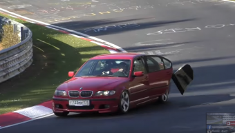 Szétkapta a szél a Nürburgringen csapató BMW-t