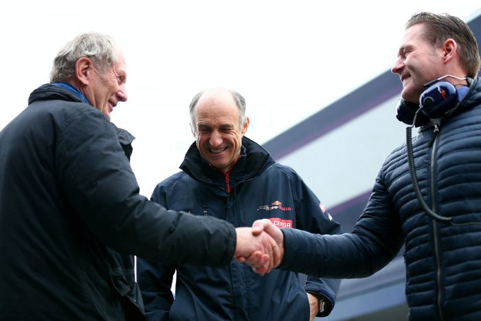 F1: Az öreg Verstappen is a Red Bullnak dolgozik