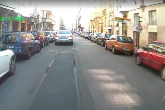 Beugrott a vízóraboltba a mercis, de elfelejtett leparkolni