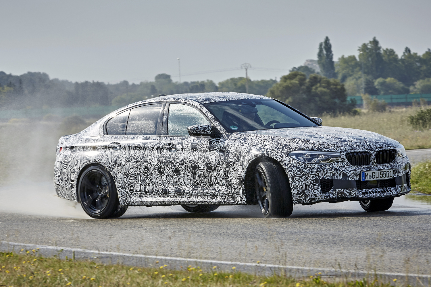 BMW M5: összkerekes, de mégsem 15