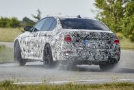 BMW M5: összkerekes, de mégsem 18