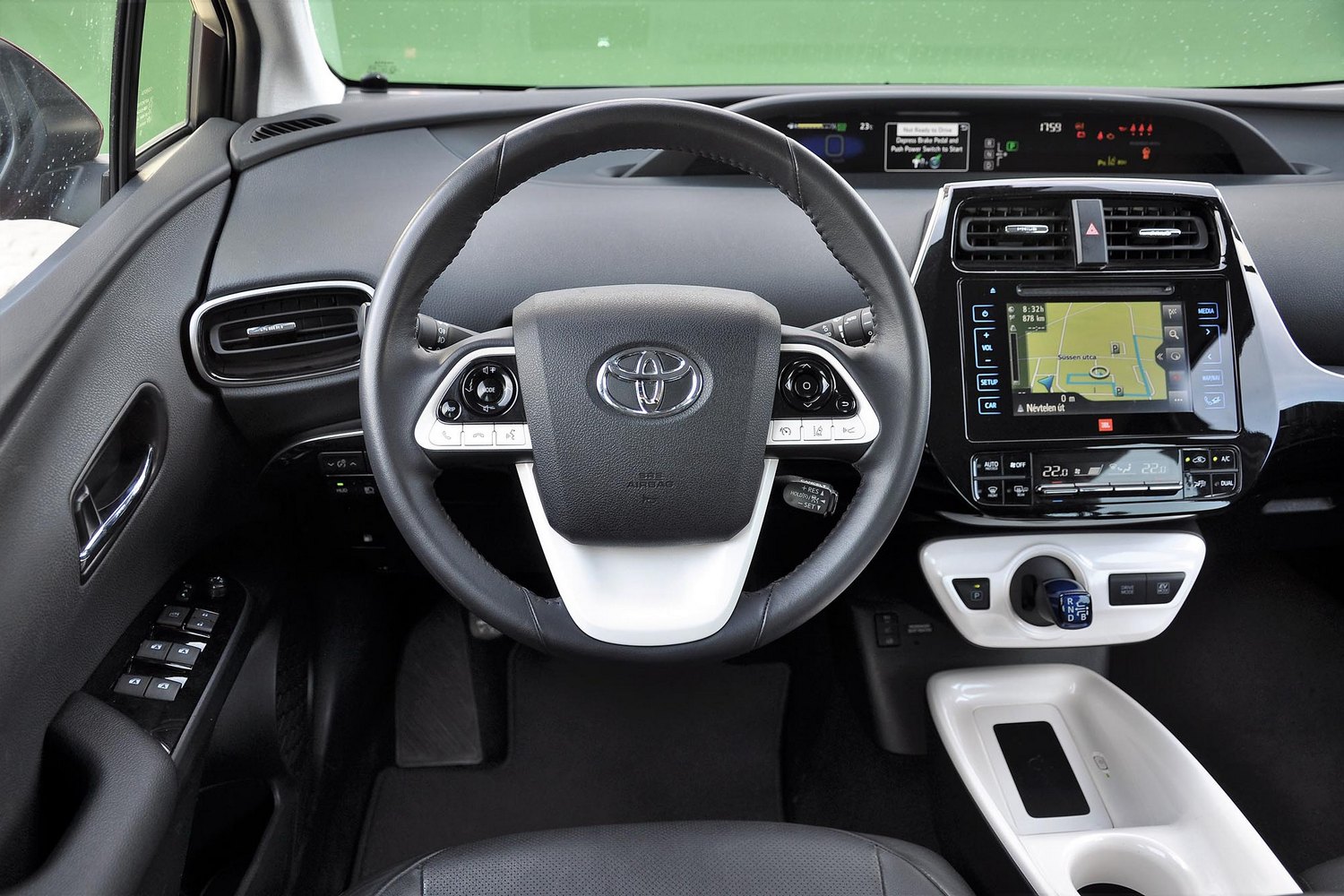 Hibridcsata: új Prius és koreai kihívója, az Ioniq – melyik jobb? 19