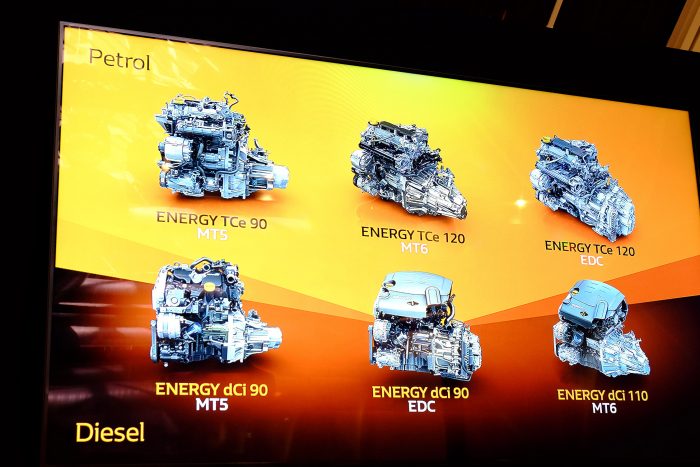 Megújult a legnépszerűbb városi SUV, a Renault Captur 12