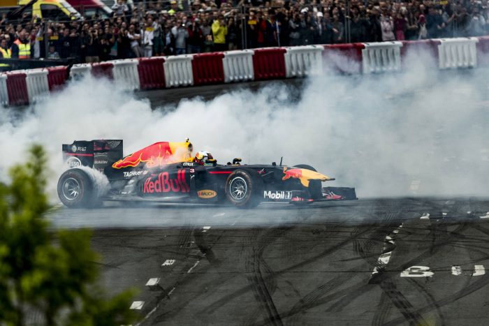 F1: Menj egy kört Ricciardóval Budapesten! – videó