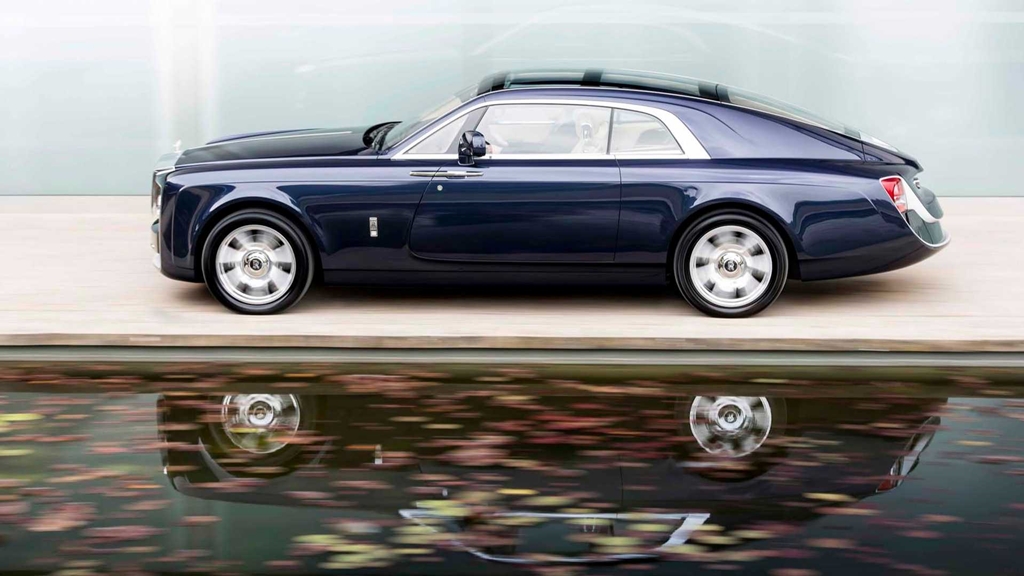 Nincs ennél fényűzőbb Rolls-Royce kupé 1