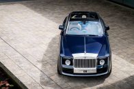 Nincs ennél fényűzőbb Rolls-Royce kupé 10