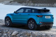 Mérföldkőnél a Range Rover Evoque 2