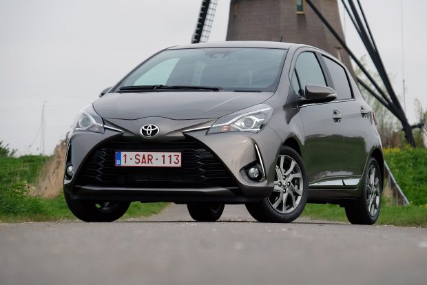 Ez a 10 legnépszerűbb új autó itthon 8 toyota_yaris_2017_teszt_00001-620x414