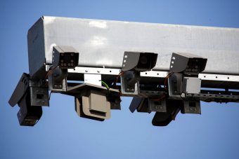 Tolvajokat is fog a szupertraffipax