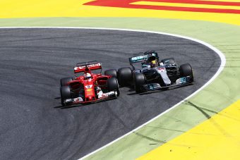 F1: Vettel és Hamilton külön ligában játszik