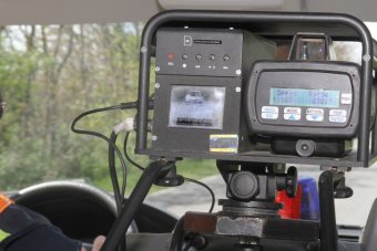 Lesből traffiznak a rendőrök: ezt az autót figyeld