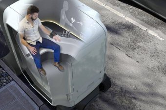 Itt az önjáró klinika