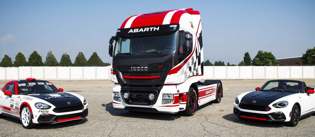 Versenykamion utcára