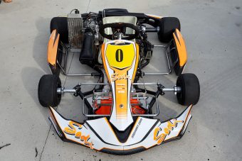 Hogyan neveljünk autóversenyzőt a fiunkból?