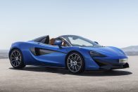 Motoros keménytetővel érkezik a McLaren új roadstere 42