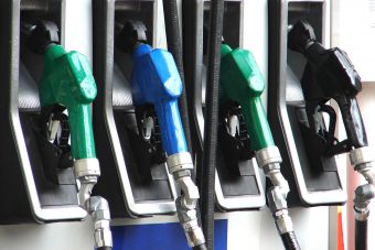 TOP 10 üzemanyagárak – Hol a legdrágább?