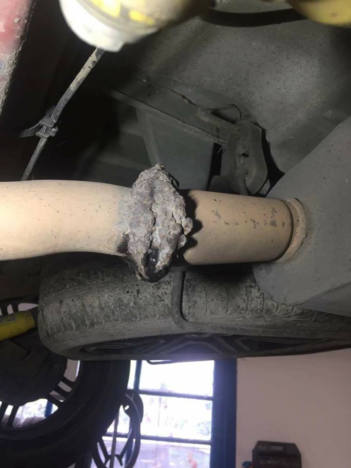 11 fotó bizonyítja, hogy az autószerelők élete bizony kemény 2