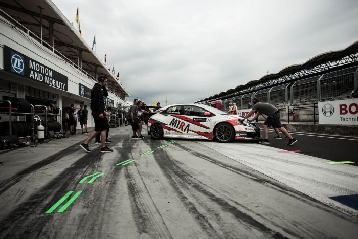 Michelisz indul a poleból a Hungaroringen