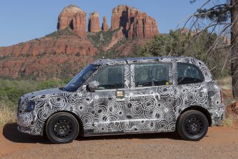 Globális sikerre tör a londoni villanytaxi