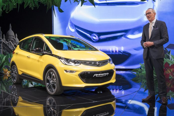 Lemond az Opel első számú embere 1 Lemond az Opel első számú embere 1