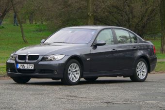 Ha már használt BMW, akkor legyen benzines?