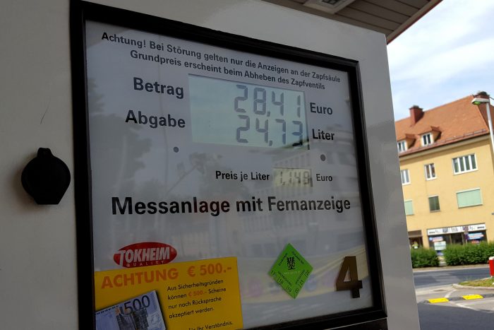 Meghódította a Suzuki a világ leghíresebb szerpentinjét 32 Meghódította a Suzuki a világ leghíresebb szerpentinjét 32