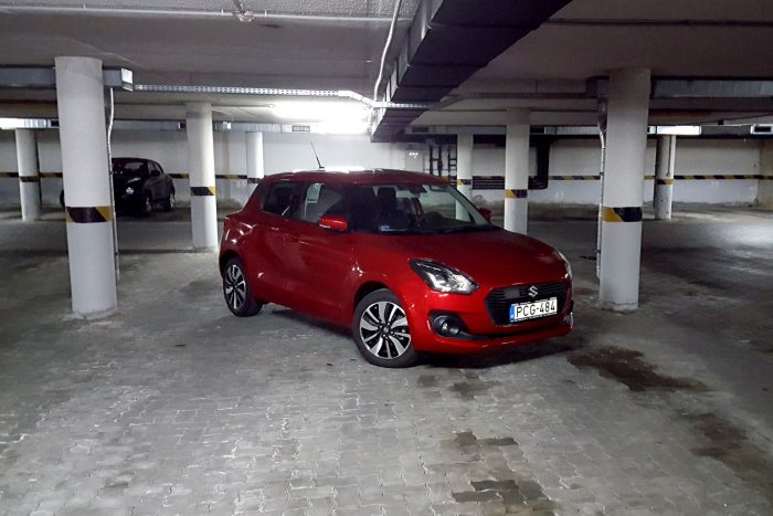 Meghódította a Suzuki a világ leghíresebb szerpentinjét 38 Meghódította a Suzuki a világ leghíresebb szerpentinjét 38